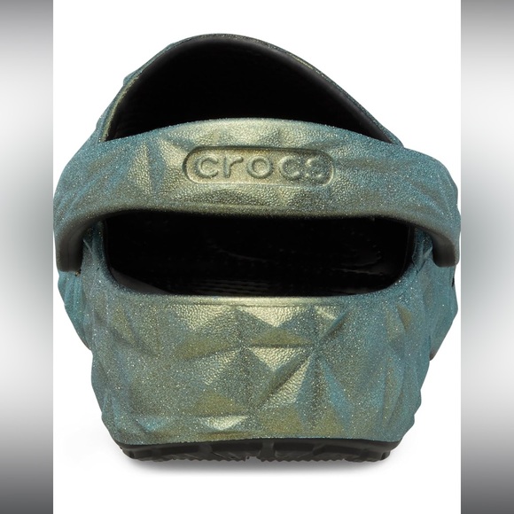 Brand New! Crocs Geometric Classic Clogs in Iridescent Aqua - Picture 4 of 10